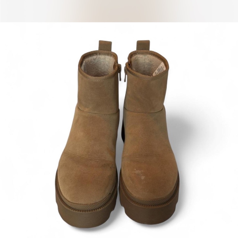 Universal Thread tan platform ankle boots